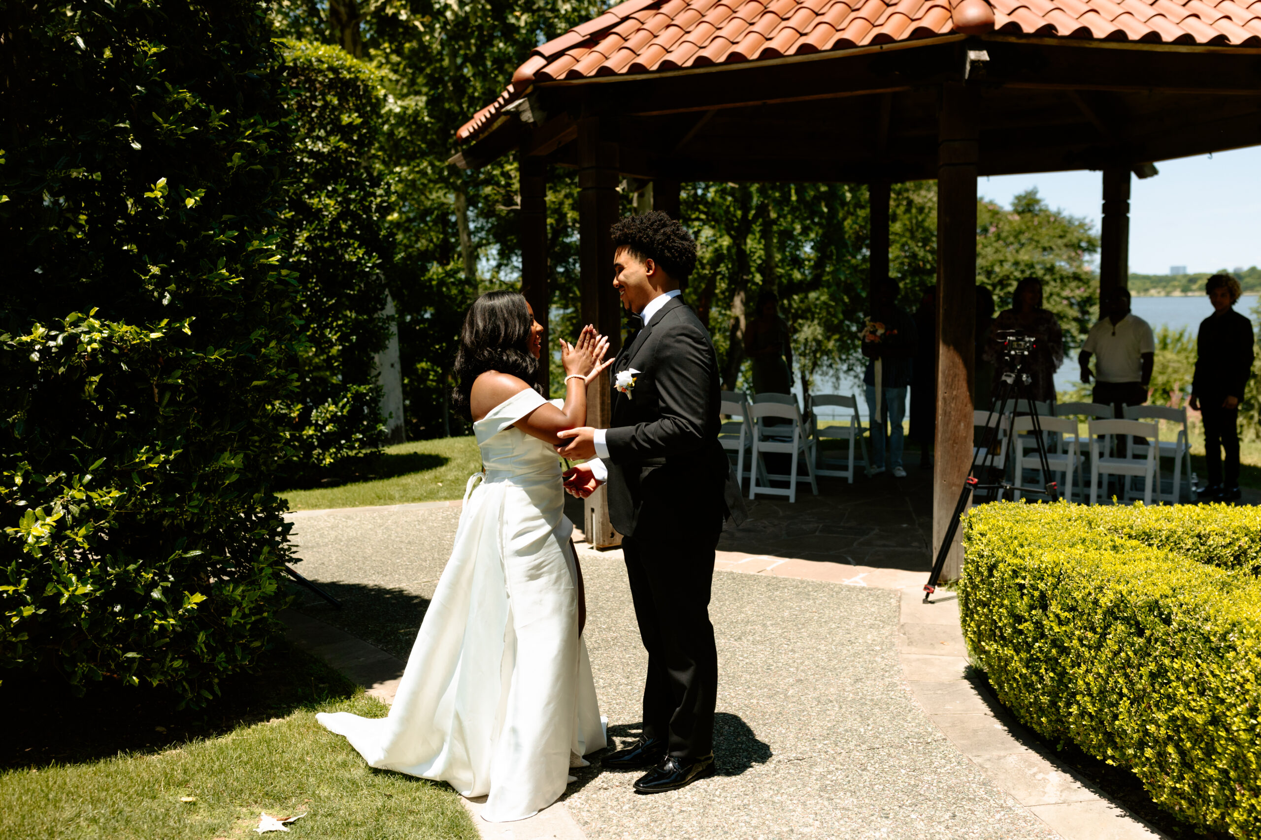 DFW wedding elopement portrait